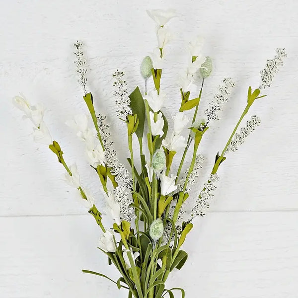 White Flower Cluster Pick